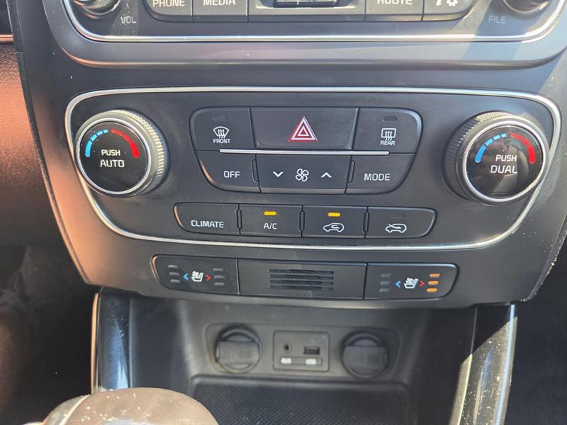 kia Sorento 2014 - 23