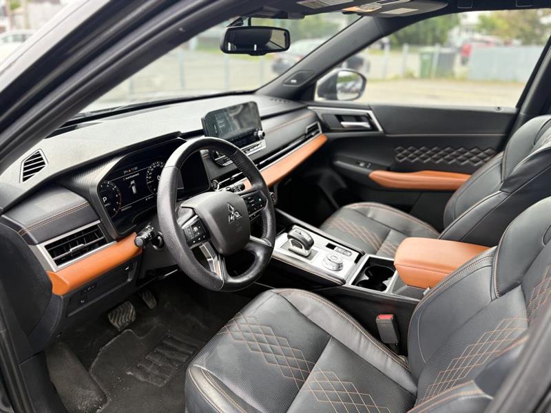mitsubishi Outlander 2023 - 9