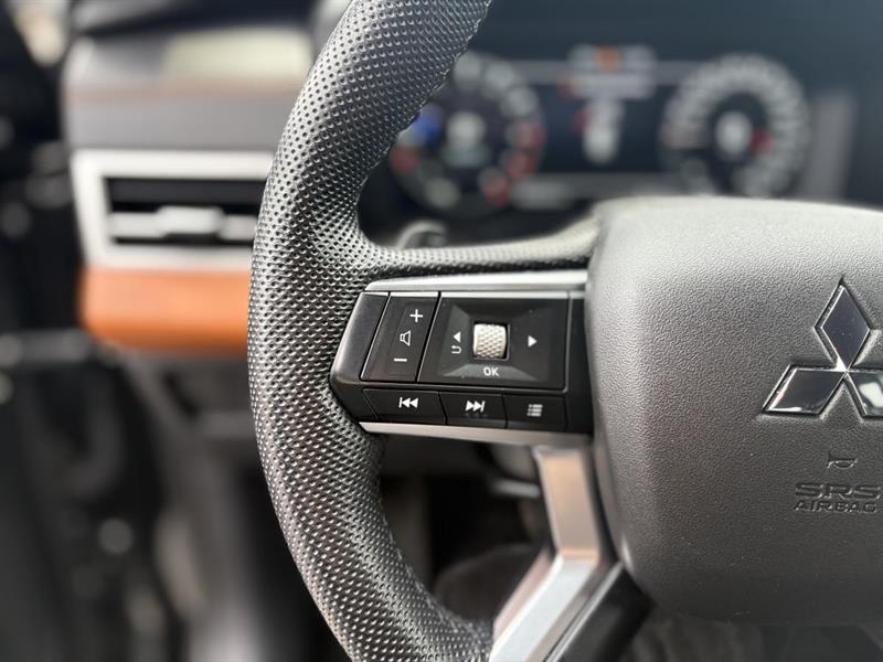 mitsubishi Outlander 2023 - 11