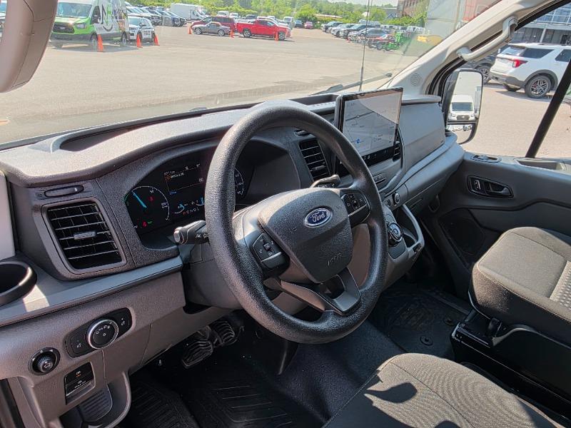 ford E-Transit-350 2023 - 16