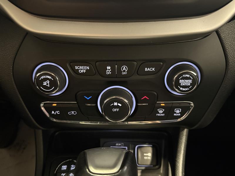 jeep Cherokee 2018 - 22