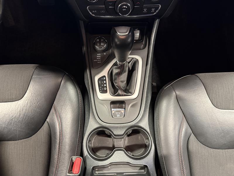 jeep Cherokee 2018 - 23