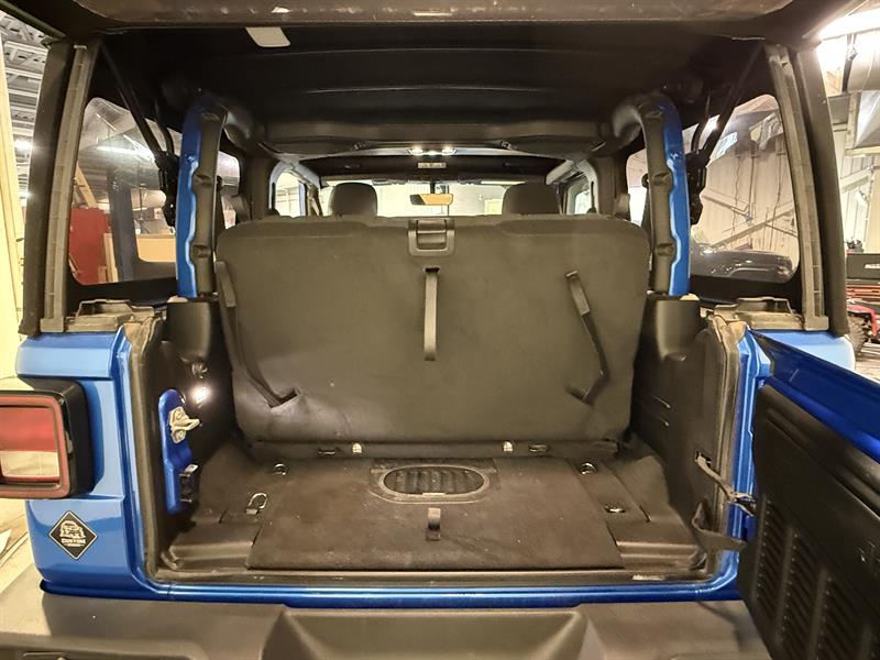 jeep Wrangler 2023 - 23