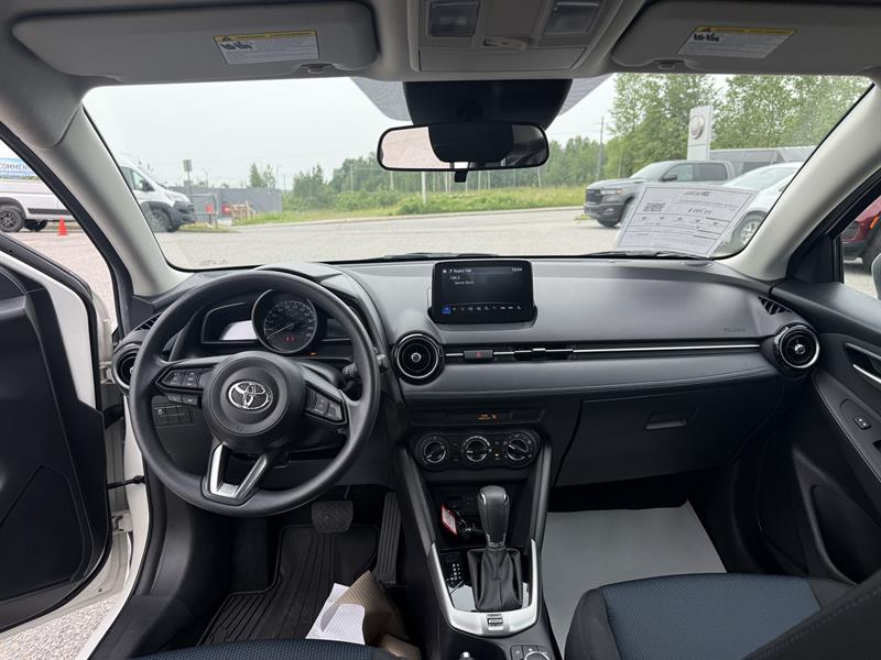 toyota Yaris Hatchback 2020 - 10