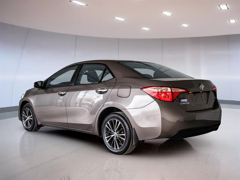 toyota Corolla 2018 - 6