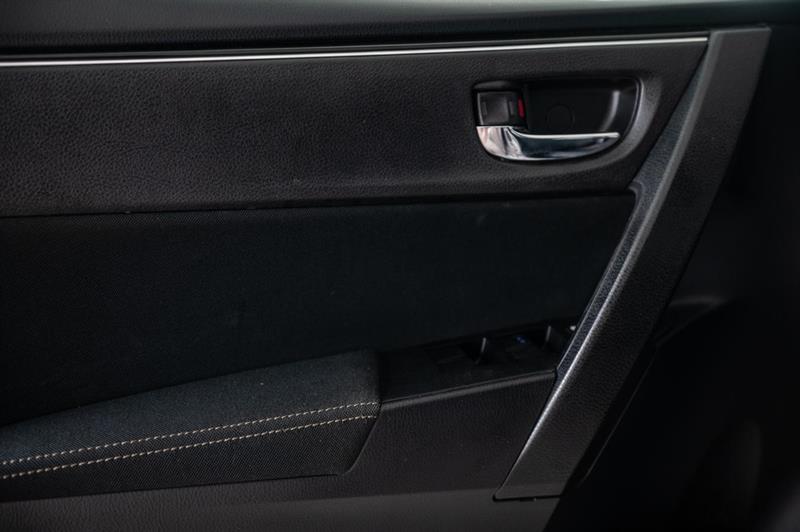 toyota Corolla 2018 - 11