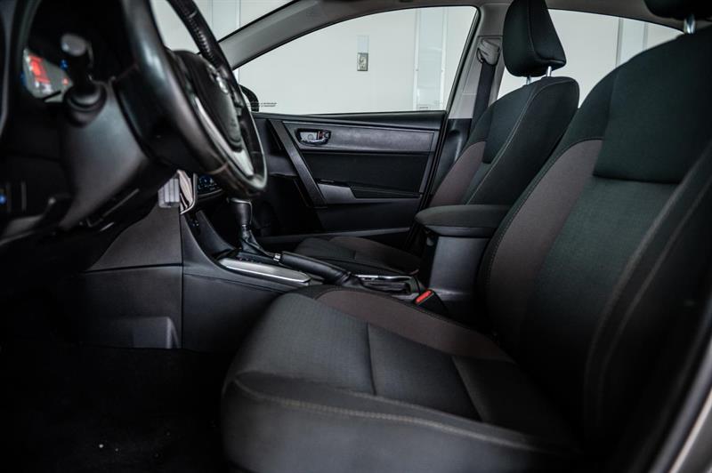 toyota Corolla 2018 - 12
