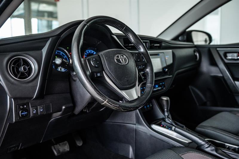 toyota Corolla 2018 - 13