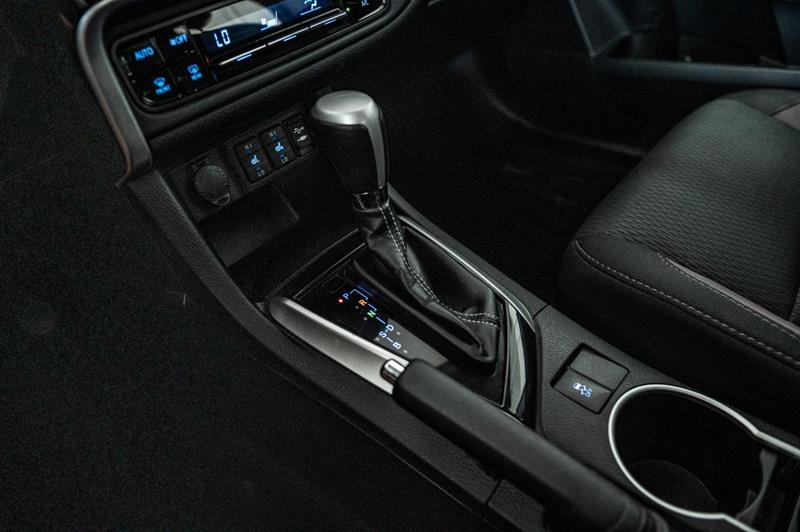 toyota Corolla 2018 - 23