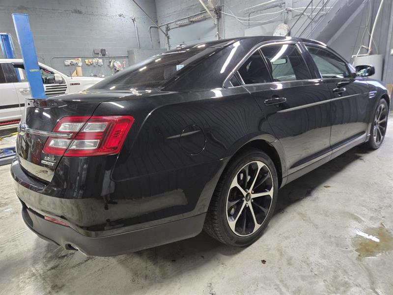 ford Taurus 2015 - 6