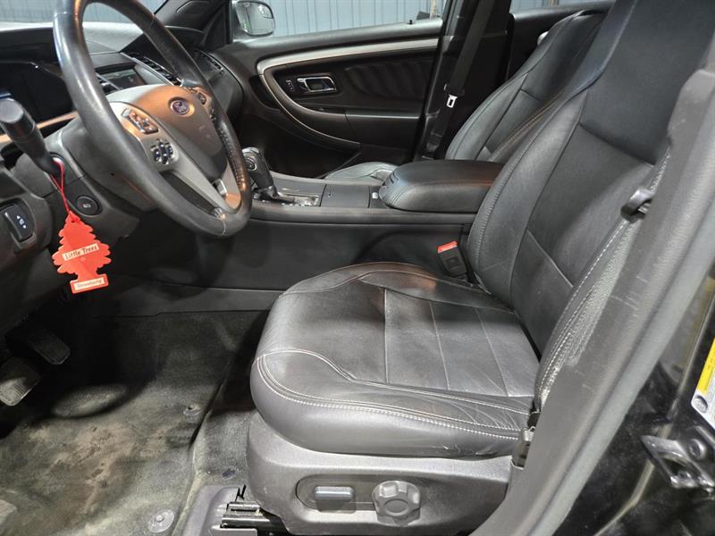 ford Taurus 2015 - 9