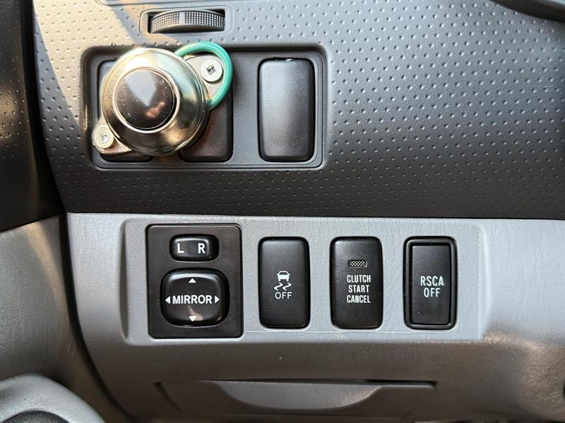 toyota Tacoma 2014 - 28