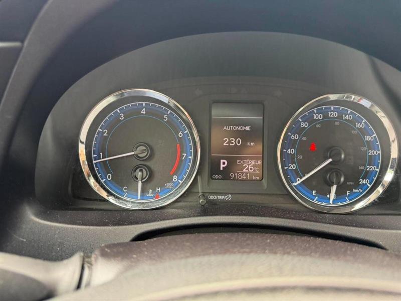 toyota Corolla 2019 - 13