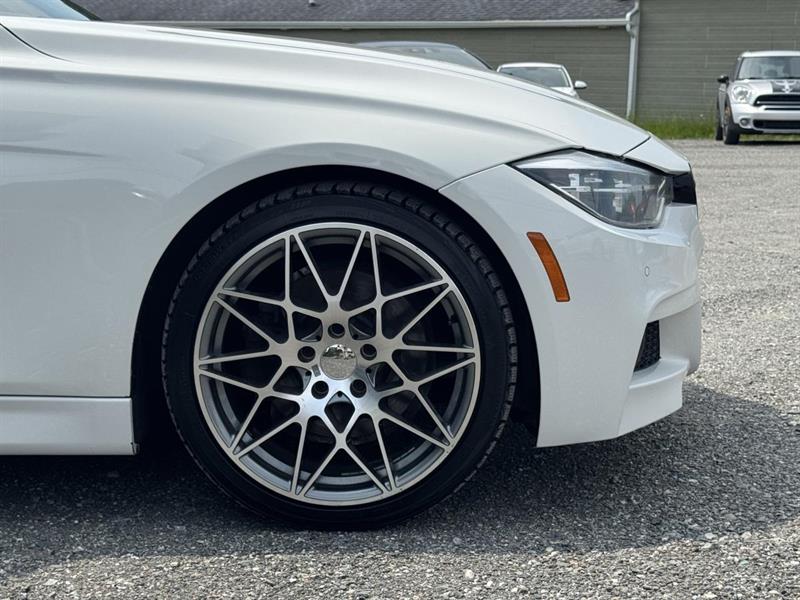 bmw Série 3 2018 - 12