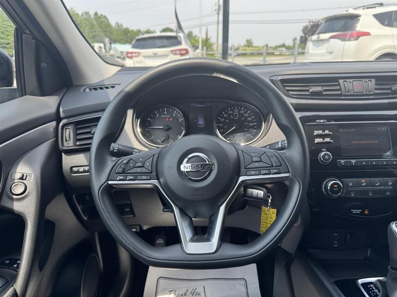 nissan Qashqai 2018 - 12