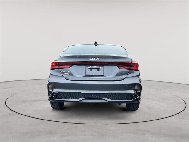 kia Forte 2023 - 4