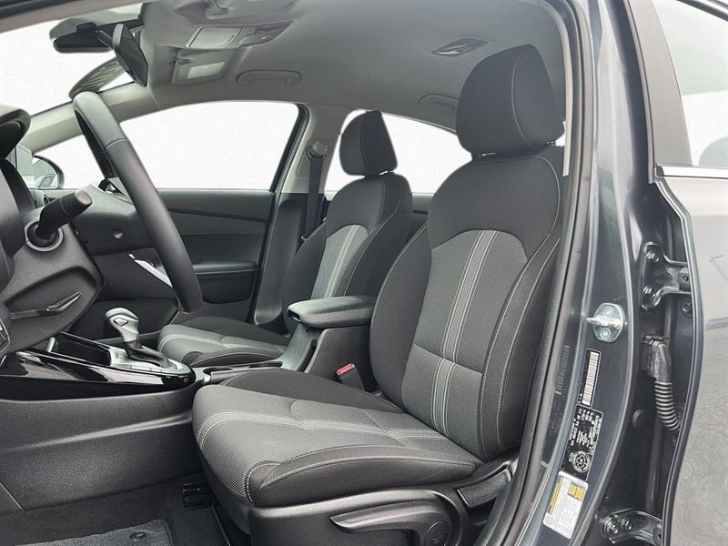 kia Forte 2023 - 10