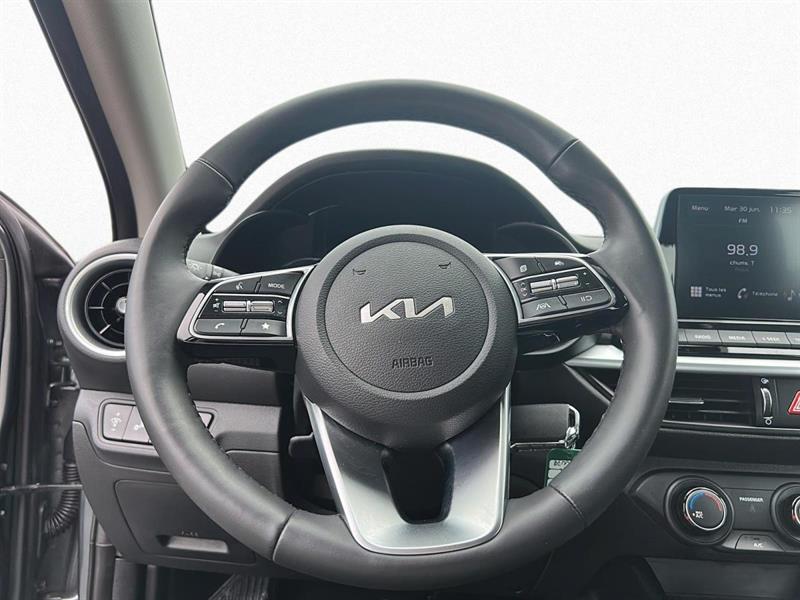 kia Forte 2023 - 14