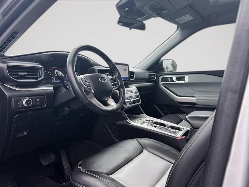 ford Explorer 2022 - 10