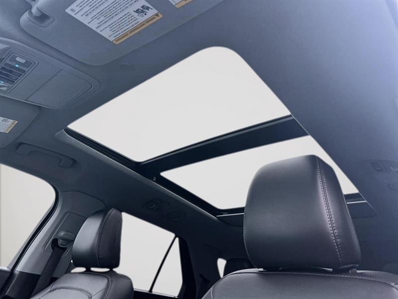 ford Explorer 2022 - 12