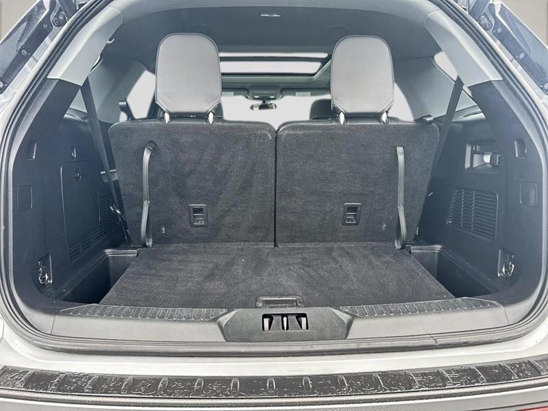 ford Explorer 2022 - 19
