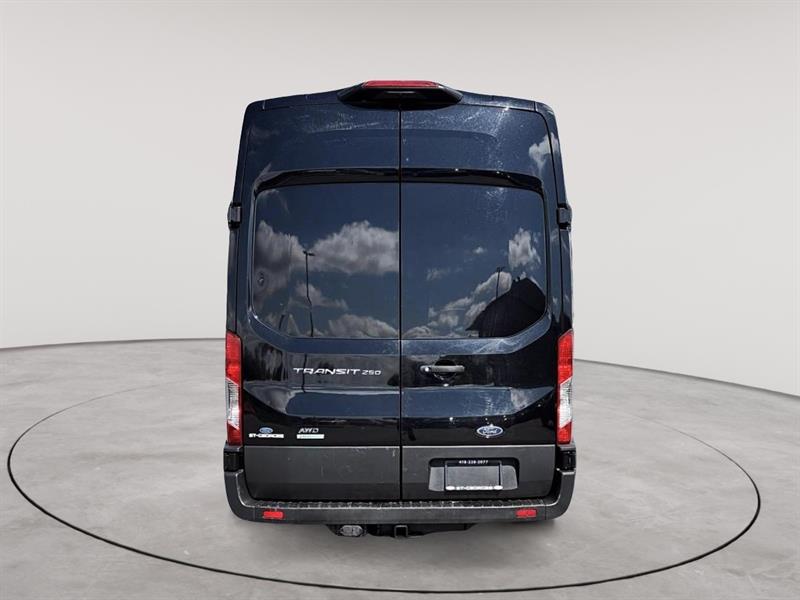 ford Transit Cargo Van 2023 - 4