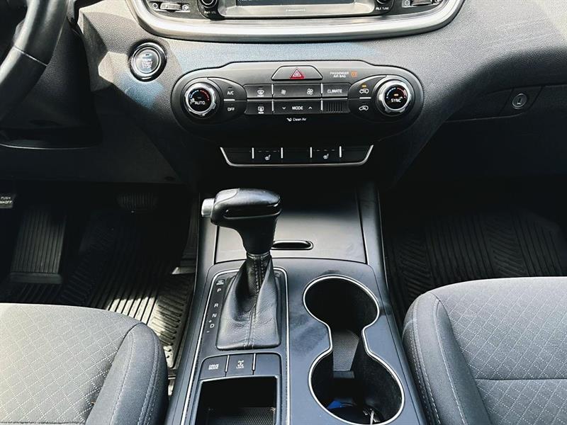 kia Sorento 2018 - 16