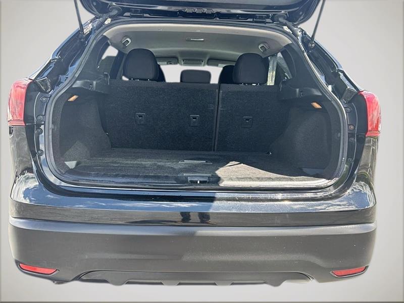 nissan Qashqai 2019 - 17