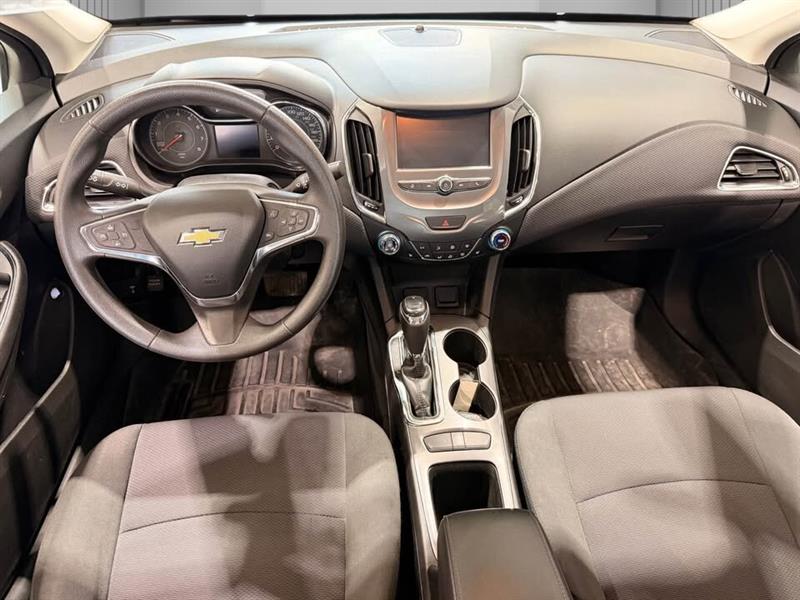 chevrolet Cruze 2018 - 10