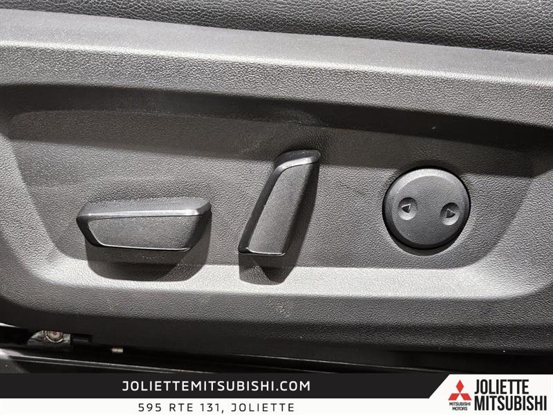 mitsubishi Outlander 2023 - 12