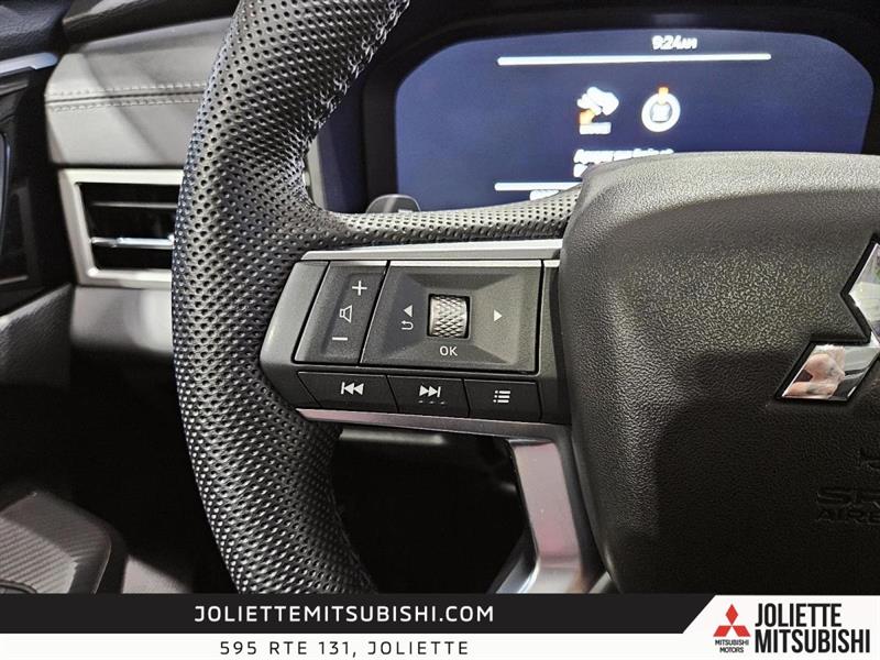 mitsubishi Outlander 2023 - 25