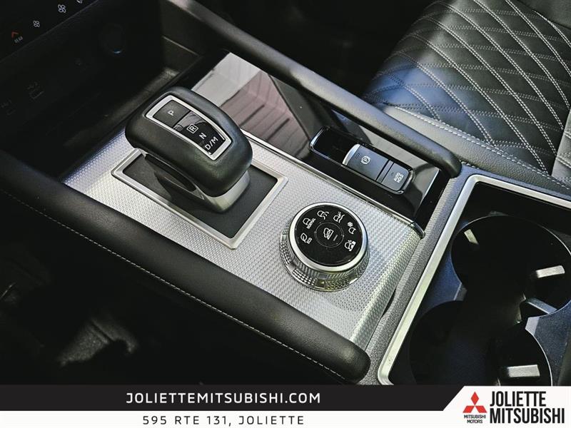 mitsubishi Outlander 2023 - 28