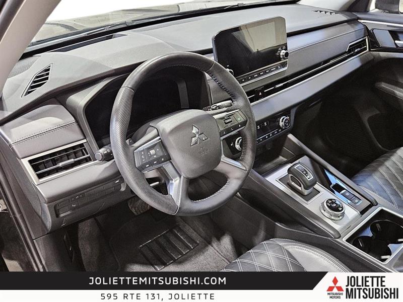 mitsubishi Outlander 2023 - 31