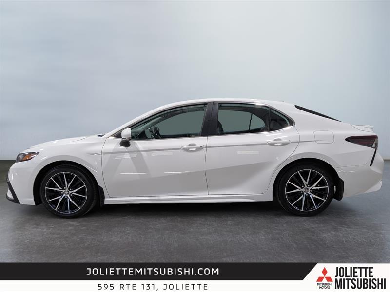 toyota Camry 2023 - 11