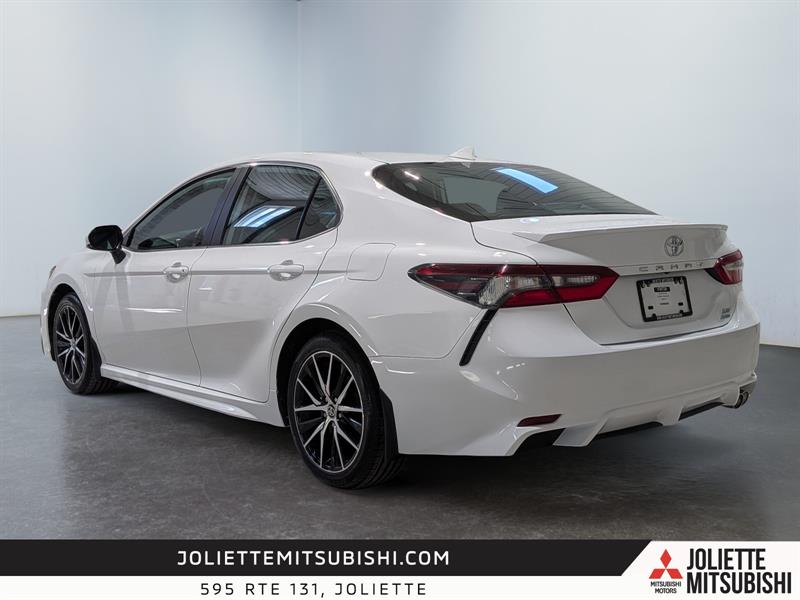 toyota Camry 2023 - 12