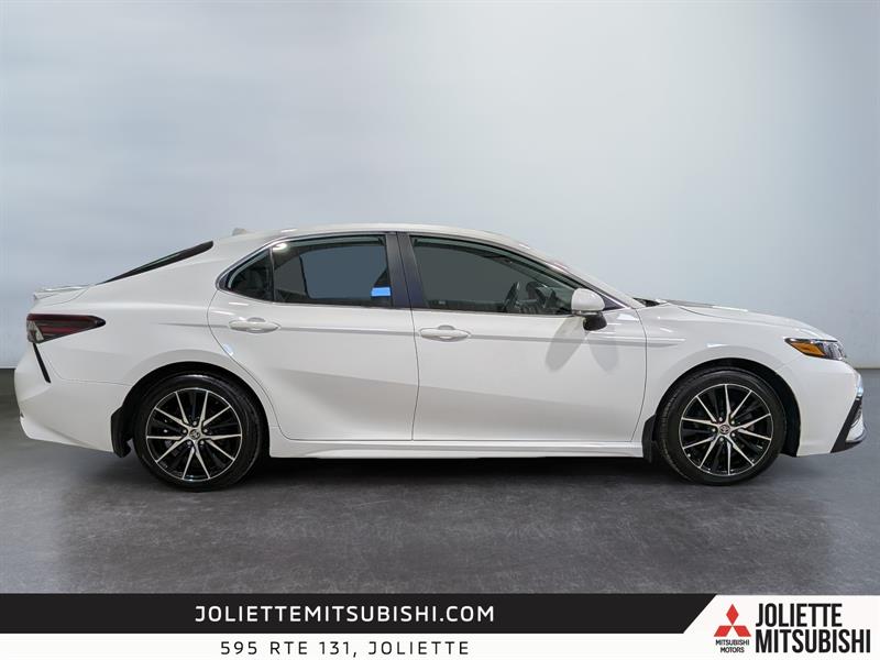 toyota Camry 2023 - 15