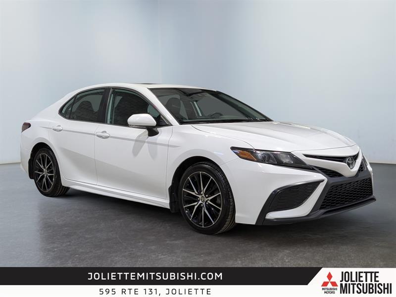 toyota Camry 2023 - 16