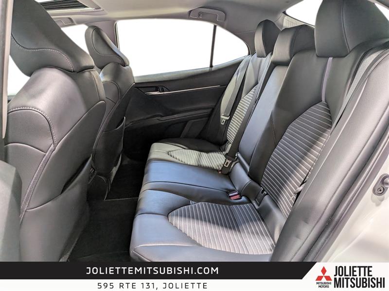 toyota Camry 2023 - 32