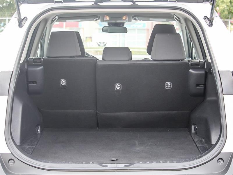 toyota RAV4 2021 - 11