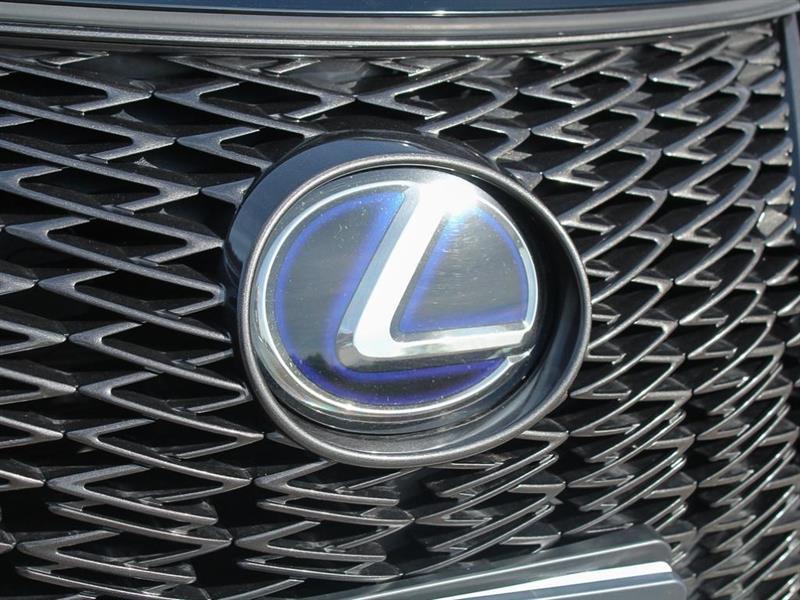 lexus UX 250h 2019 - 9