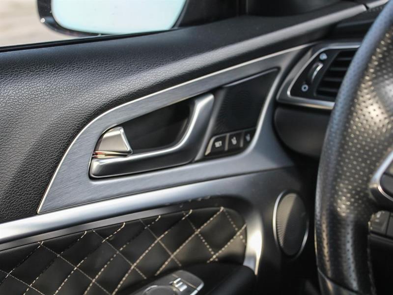 genesis G70 2019 - 17