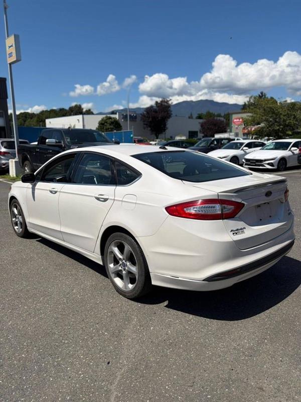 ford Fusion 2017 - 7