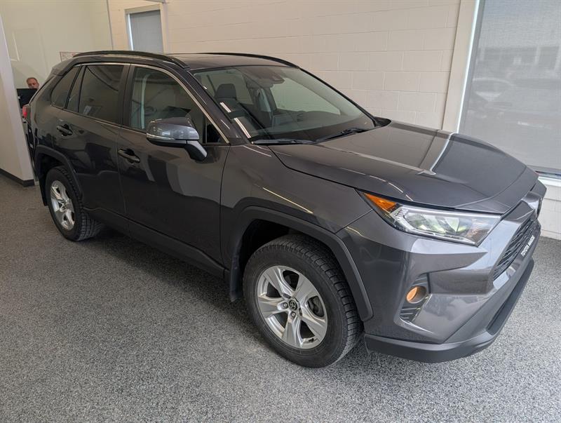toyota RAV4 2021