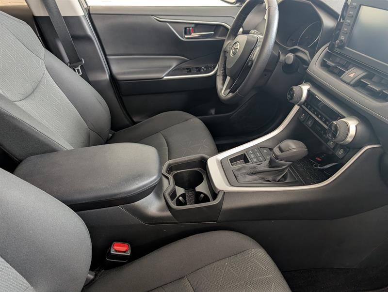 toyota RAV4 2021 - 8