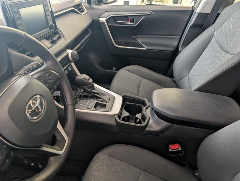 toyota RAV4 2021 - 11