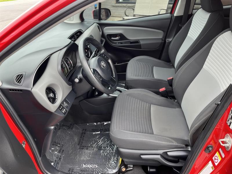 toyota Yaris Hatchback 2019 - 17