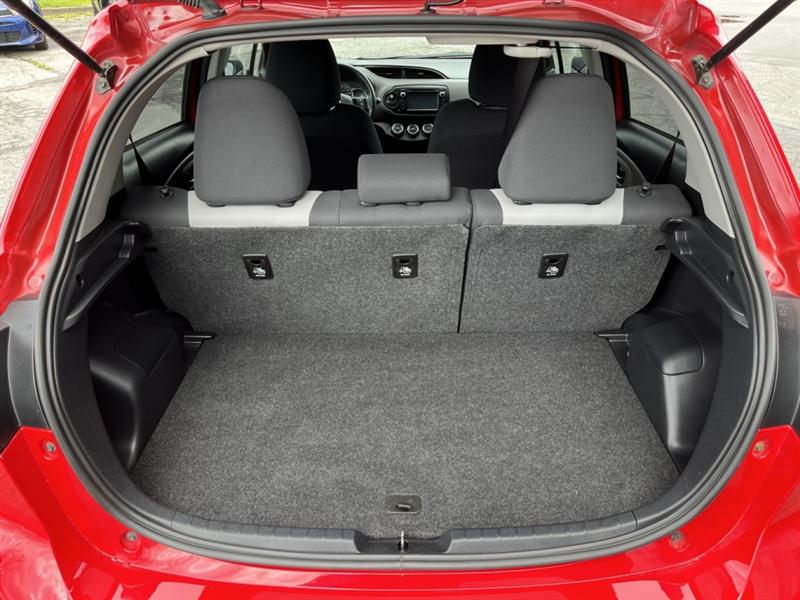 toyota Yaris Hatchback 2019 - 22