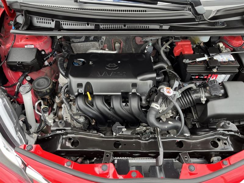 toyota Yaris Hatchback 2019 - 25