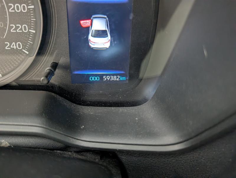 toyota Corolla 2022 - 17
