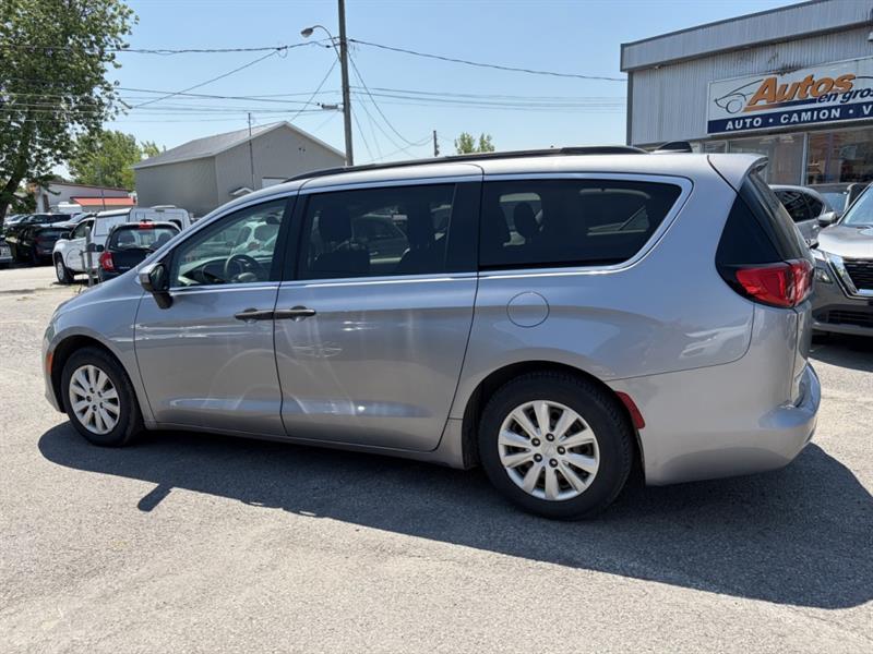 chrysler Grand Caravan 2021 - 8